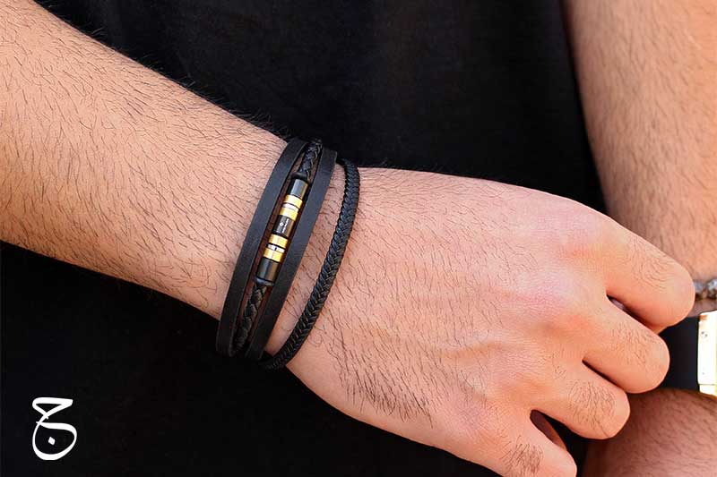 5 راهکار عالی برای نگهداری دستبند چرم