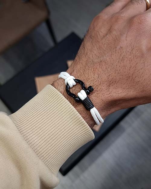 دستبند مردانه کنفی فرد FERED