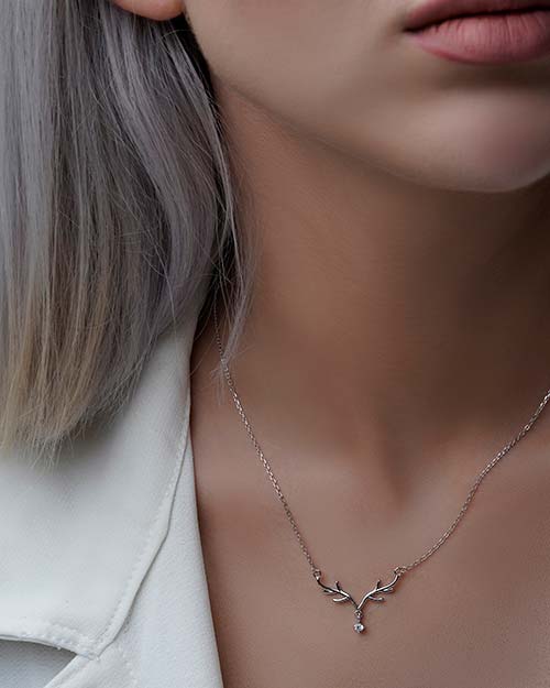 گردنبند زنانه نقره deer شاخ گوزن