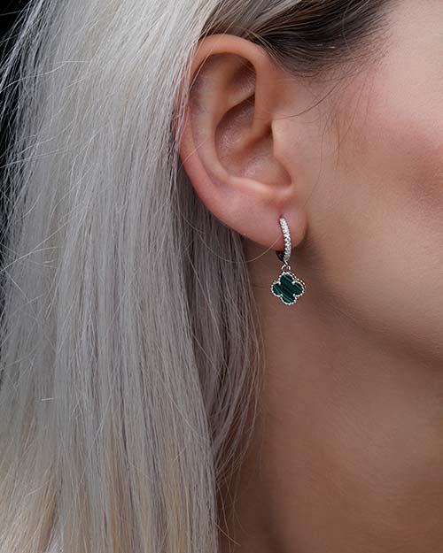 گوشواره زنانه نقره ونکلیف سبز 