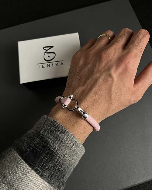 دستبند مردانه امگا رابر صورتی 