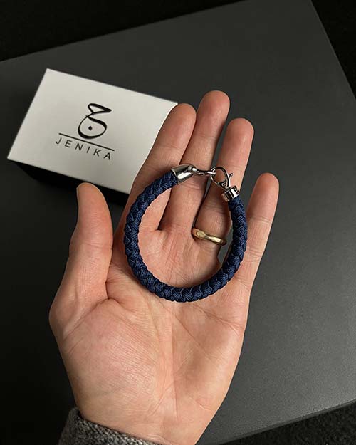 دستبند مردانه امگا کنفی آبی 