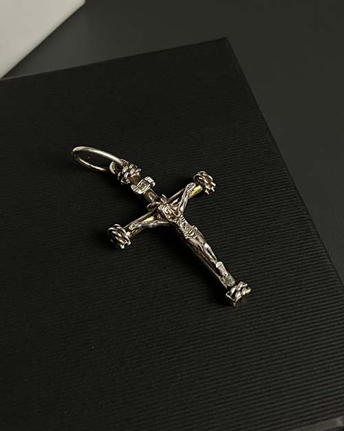 پلاک نقره مردانه صلیب 