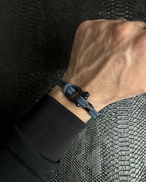 دستبند مردانه امگا کنفی آبی نفتی 