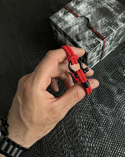 دستبند مردانه امگا کنفی قرمز 